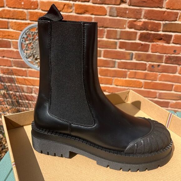Maeve Chelsea Boots NIB - Picture 6 of 9